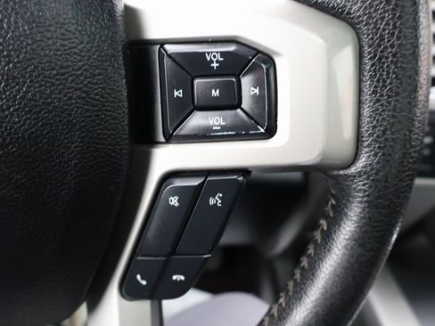 Used 2015 Ford F150 Lariat w/ Equipment Group 502A Luxury image 18