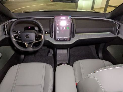 New 2026 Volvo EX30 Plus w/ Protection Package Premier AWD/4WD image 23