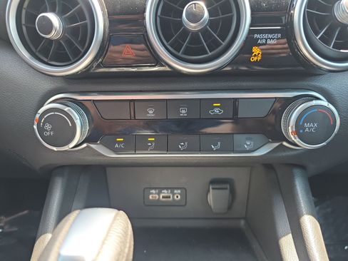 Used 2022 Nissan Sentra SV w/ Trunk Package FWD image 24