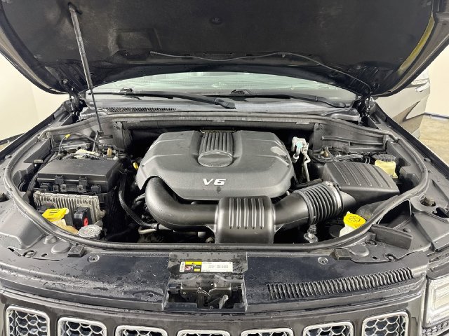 Used 2014 Jeep Grand Cherokee Summit AWD/4WD image 33