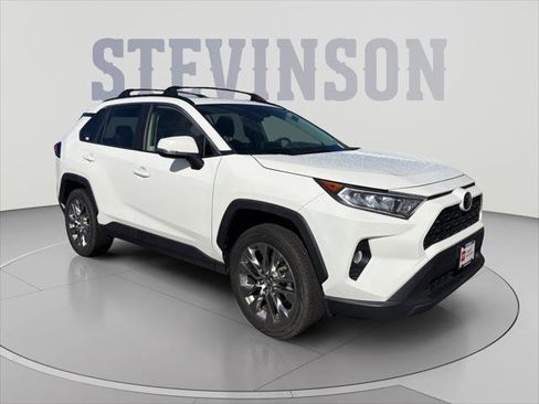Certified 2019 Toyota RAV4 XLE Premium w/ Cold Weather Package AWD/4WD image 7