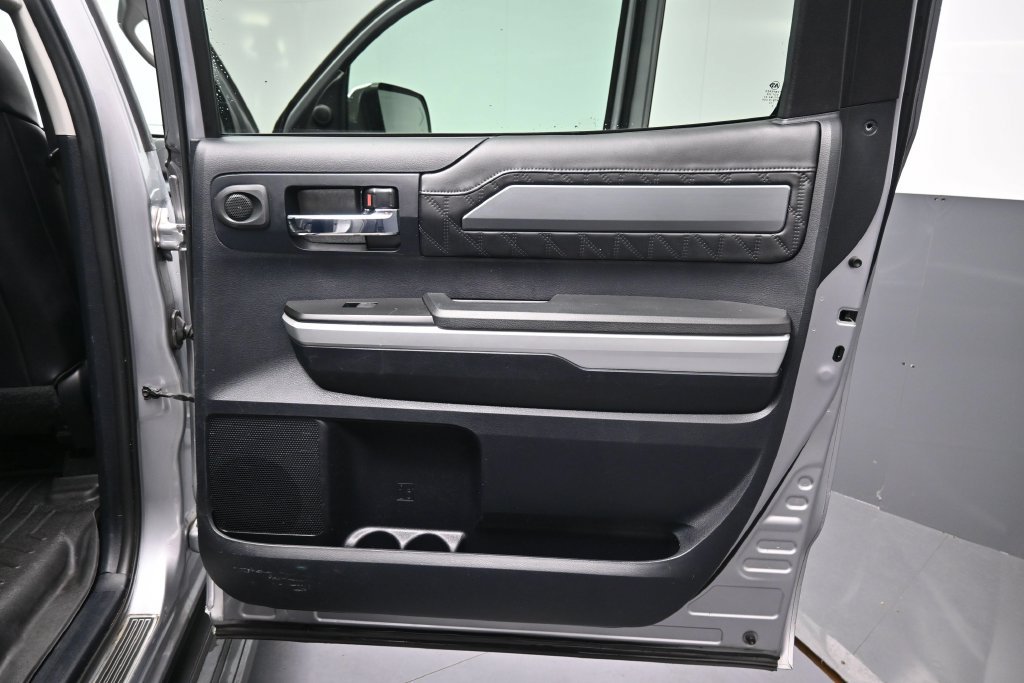 Used 2014 Toyota Tundra Platinum AWD/4WD image 19