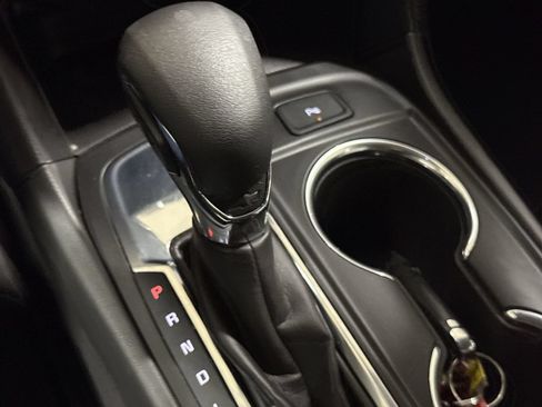 Used 2023 Chevrolet Equinox LT FWD image 17