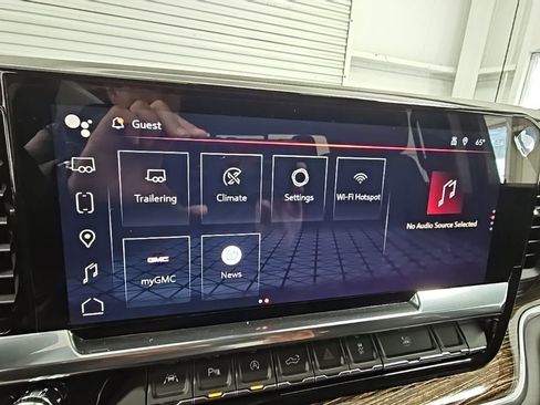 New 2026 GMC Sierra 1500 SLE w/ Preferred Package image 14