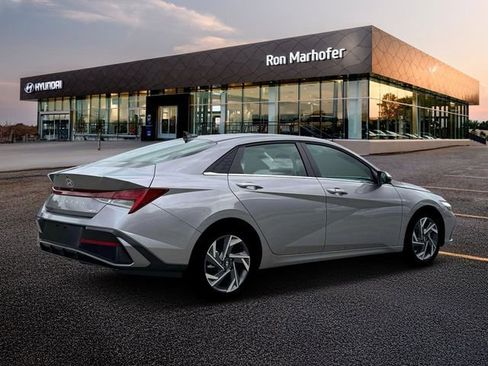 New 2026 Hyundai Elantra Limited w/ Cargo Package FWD image 8