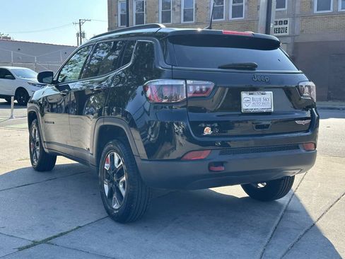 Used 2018 Jeep Compass Trailhawk w/ Leather Interior Group AWD/4WD image 7