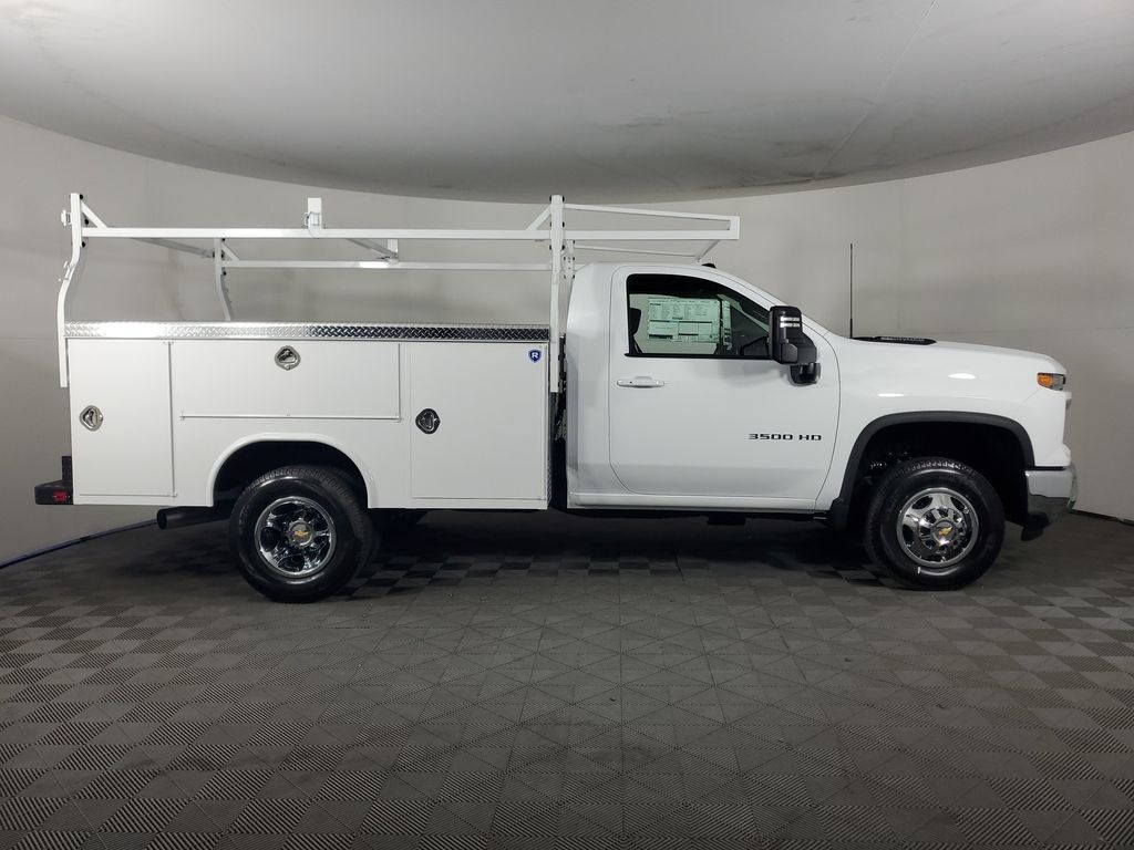 New 2026 Chevrolet Silverado 3500 LT w/ Convenience Package RWD image 2