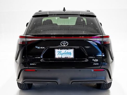 Used 2024 Toyota bZ4X AWD w/ Weather Package image 33