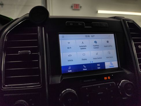 Used 2022 Ford F250 XLT w/ Black Appearance Package image 52