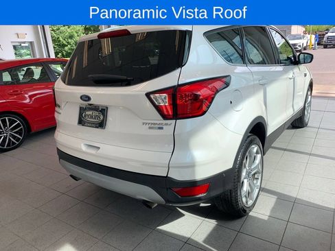 Used 2019 Ford Escape Titanium AWD/4WD image 10