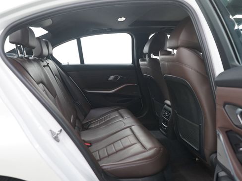 Used 2019 BMW 330i xDrive 330I Xdrive w/ M Sport Package image 12