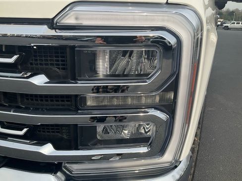New 2026 Ford F250 Lariat w/ Chrome Package image 9