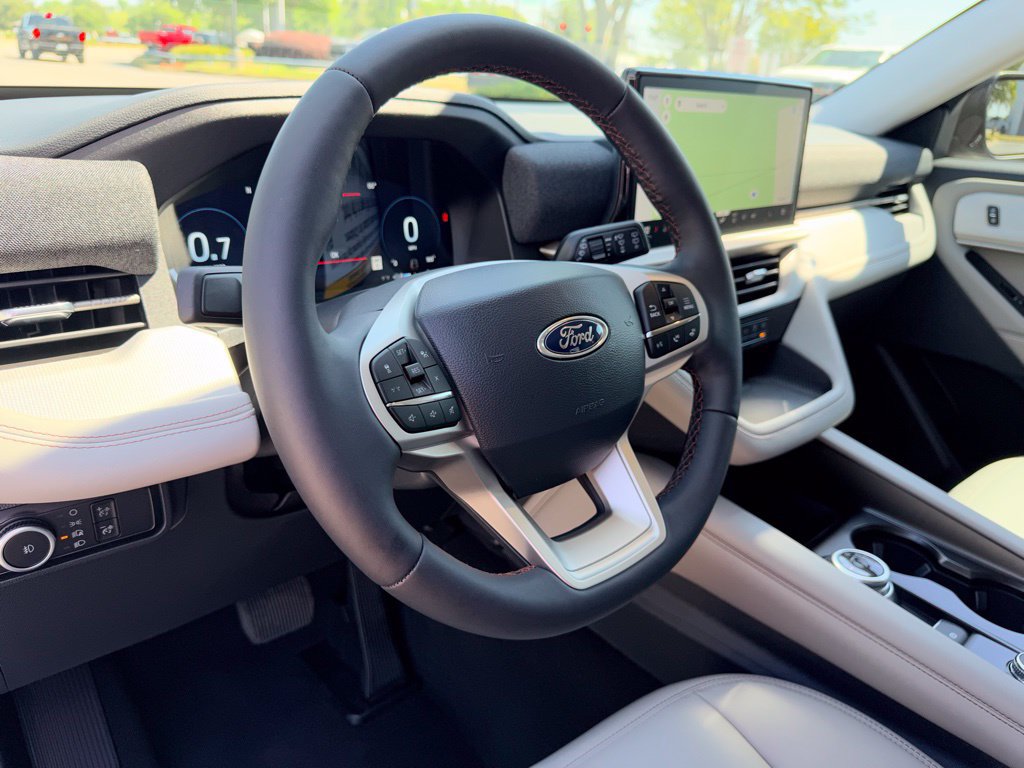 New 2026 Ford Explorer Active w/ Active Comfort Package RWD image 20
