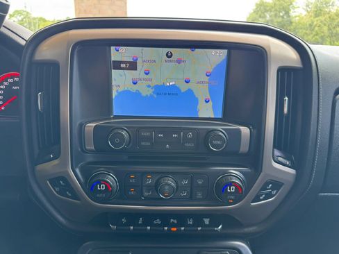 Used 2015 GMC Sierra 2500 Denali w/ Duramax Plus Package AWD/4WD image 23
