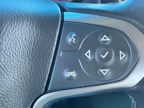 Used 2018 Chevrolet Silverado 1500 LT w/ Texas Edition AWD/4WD image 17