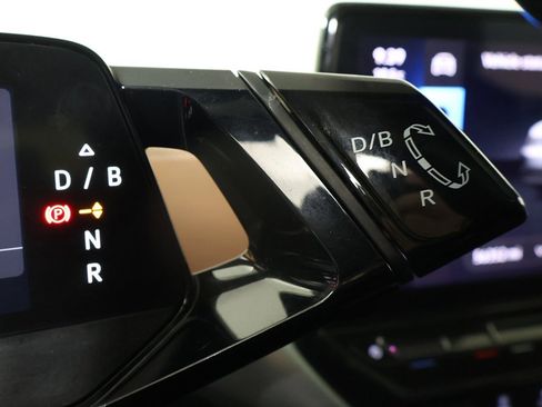 Used 2021 Volkswagen ID.4 Pro S image 42