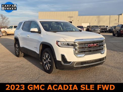 Used 2023 GMC Acadia SLE image 1