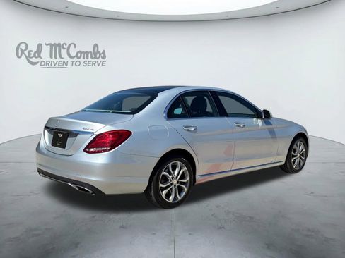 Used 2015 Mercedes-Benz C 300 4MATIC Sedan image 4
