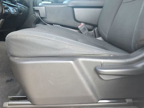 Used 2020 Chevrolet Silverado 1500 Custom Trail Boss w/ Custom Convenience Package image 27