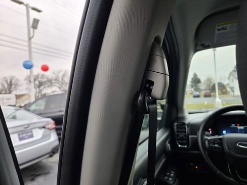 Used 2024 Ford Ranger XLT w/ Technology Package image 31