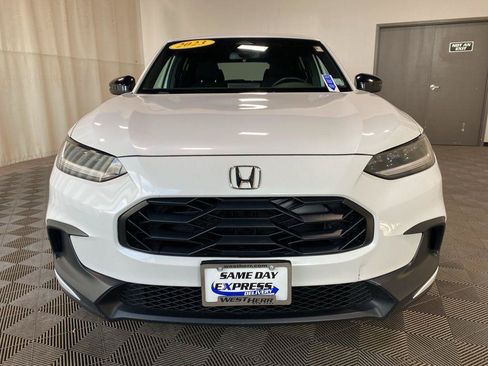 Used 2023 Honda HR-V Sport image 2