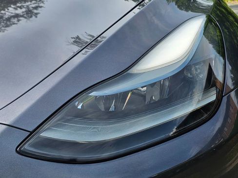 Used 2023 Tesla Model Y Long Range AWD/4WD image 24