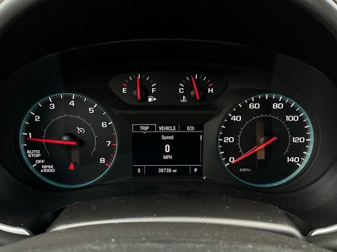 Used 2024 Chevrolet Malibu LT image 40