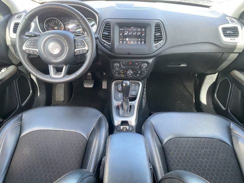 Used 2021 Jeep Compass Latitude AWD/4WD image 20
