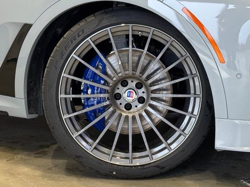 New 2026 BMW ALPINA XB7 AWD/4WD image 10