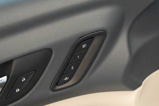 Used 2023 GMC Acadia Denali FWD image 19