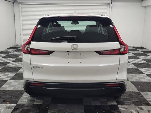 Certified 2023 Honda CR-V LX image 5