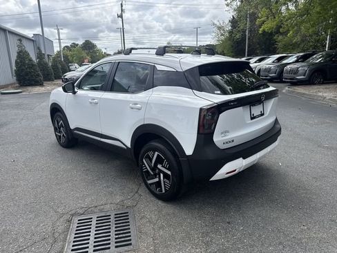 New 2026 Nissan Kicks SV FWD image 7