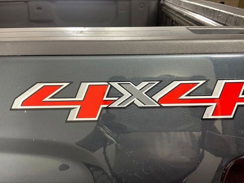 Used 2017 Chevrolet Silverado 1500 LT w/ All Star Edition image 38