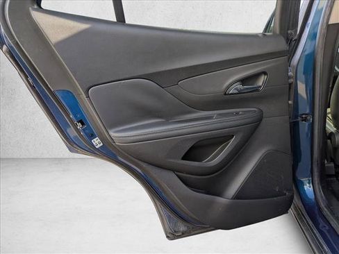 Used 2020 Buick Encore Preferred image 16