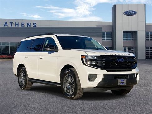 New 2026 Ford Expedition Active image 1