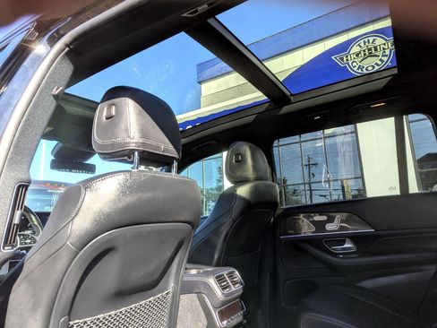 Used 2023 Mercedes-Benz GLS 450 4MATIC image 42