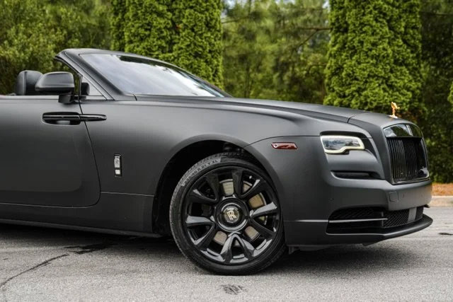Used 2016 Rolls-Royce Dawn RWD image 8