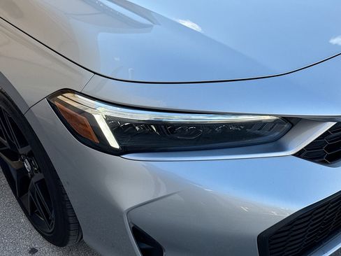 Certified 2025 Honda Civic Sport image 33