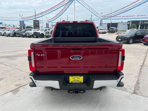 Used 2025 Ford F250 Lariat w/ Chrome Package AWD/4WD image 4