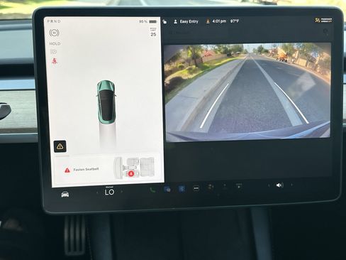 Used 2022 Tesla Model 3 Performance image 26