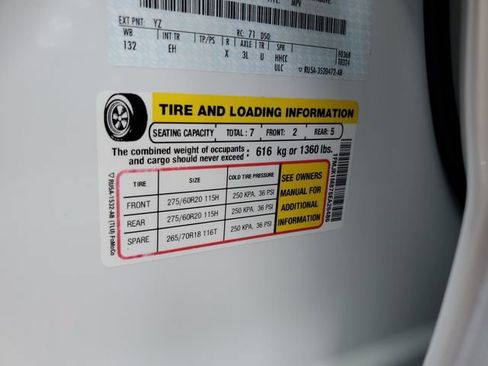 Used 2025 Ford Expedition Max Platinum AWD/4WD image 32
