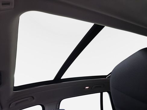 Certified 2024 BMW X7 xDrive40i image 25