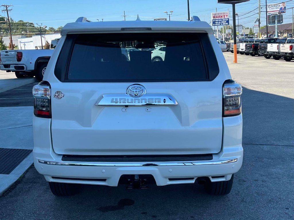 Used 2023 Toyota 4Runner Limited RWD image 4