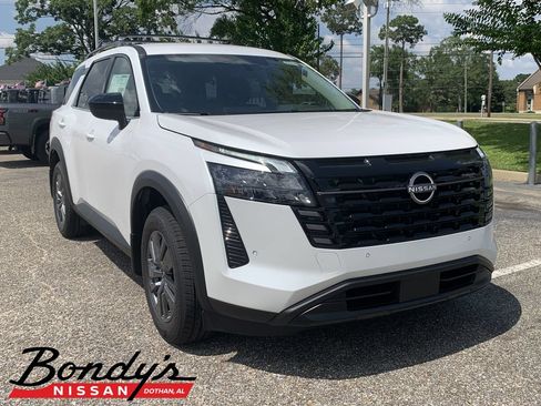 New 2026 Nissan Pathfinder SV w/ Cargo Package FWD image 1