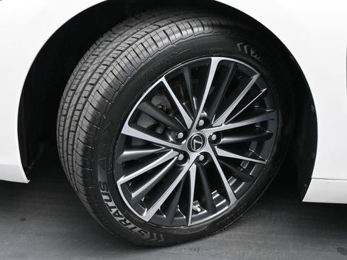 Used 2020 Lexus ES 350 Luxury w/ Accessory Package 2 image 24