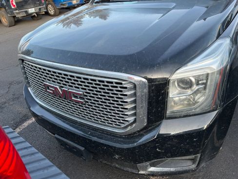 Used 2016 GMC Yukon Denali image 6