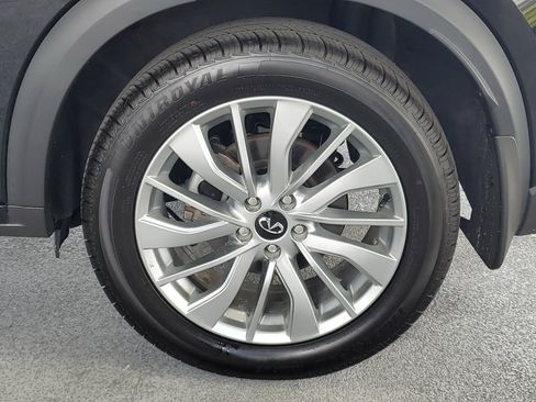 Used 2023 INFINITI QX50 Luxe FWD image 7