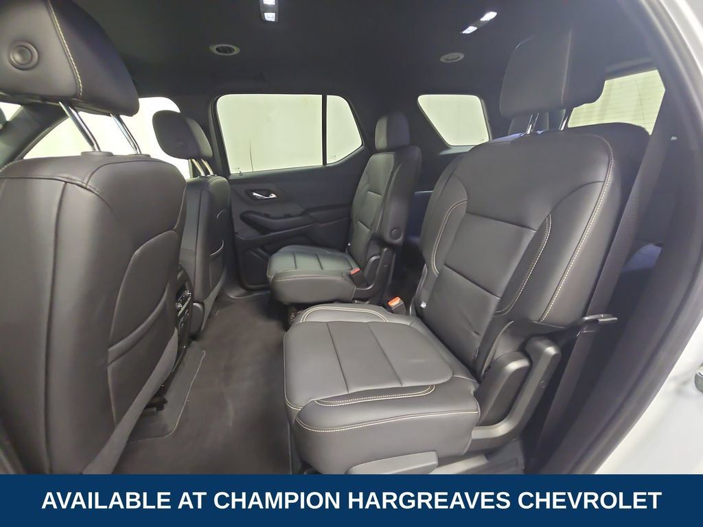 Certified 2023 Chevrolet Traverse LT w/ LT Premium Package AWD/4WD image 33