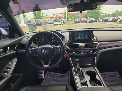 Used 2020 Honda Accord Sport image 25