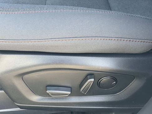 New 2026 Ford Explorer Active RWD image 19